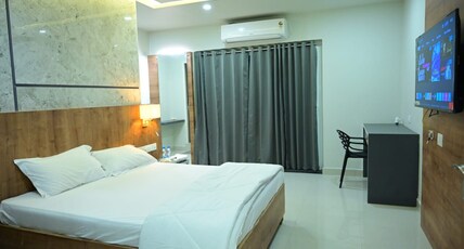 R CONVENTION Room Type - Deluxe room