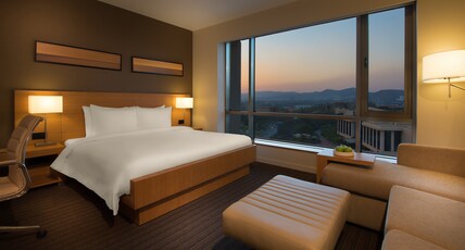 Hyatt Place Pune Hinjawadi Room Type - Specialty King