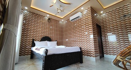 Ishani Resorts Room Type - Day Outing Room(11 Am to 06 Pm)
