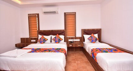 Orchid Suites Room Type - Deluxe Triple