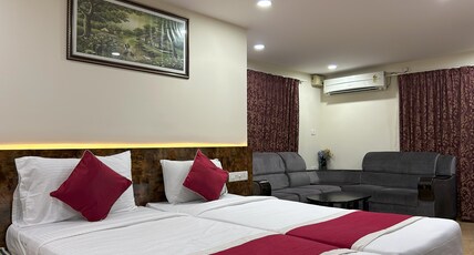 White Feather Hotel Room Type - Suite Room