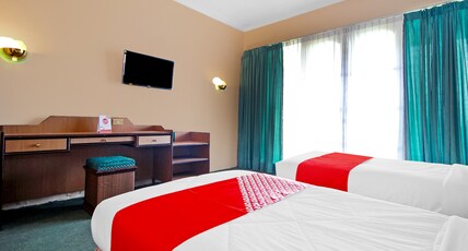 Hotel Rio Asri Reborn Room Type - Indonesia Deluxe Twin