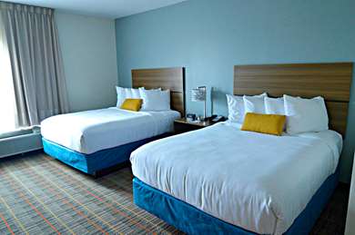 Best Western Ingleside Inn & Suites - Tap to explore photos