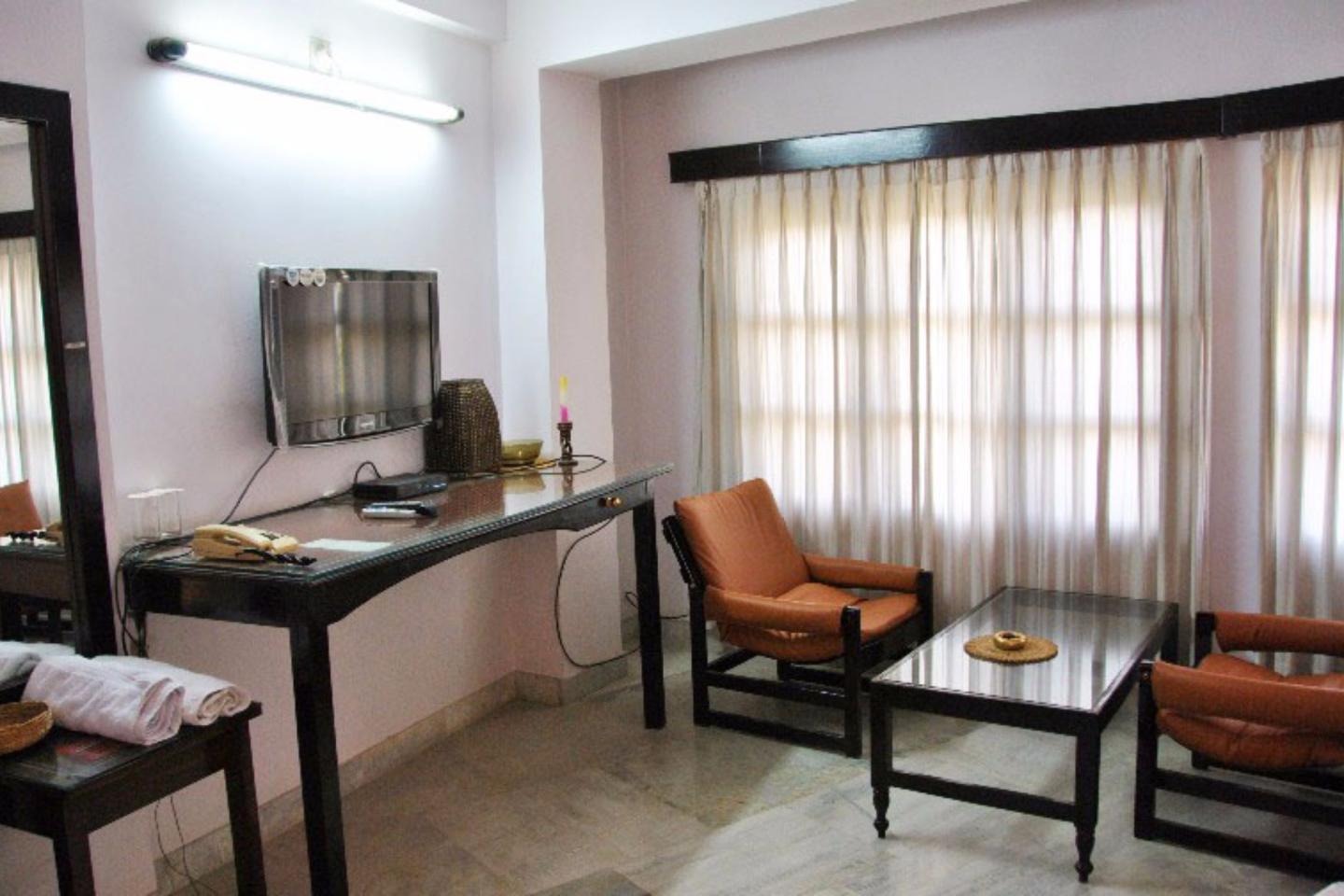 Mewar Inn - Tap to explore photos