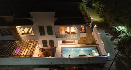 Luxury Private Villa with Butler, Gazebo & Premium Stay Room Type - Luxury Private Villa with Butler, Gazebo & Premium Stay Luxury Private Villa with Butler, Gazebo & Premium Stay Room Type - Luxury Private Villa with Butler, Gazebo & Premium Stay