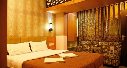 Grand Choice Hotel Room Type - Classic Family Bed Suite Room