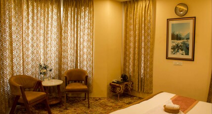 Zabarwan Peaks Villa Room Type - Queen Room Mountain View (Detached WC)
