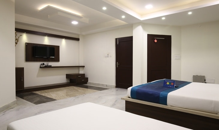 Hotel Sagun - 100 meters From Jaipur Railway Station - Tap to explore photos