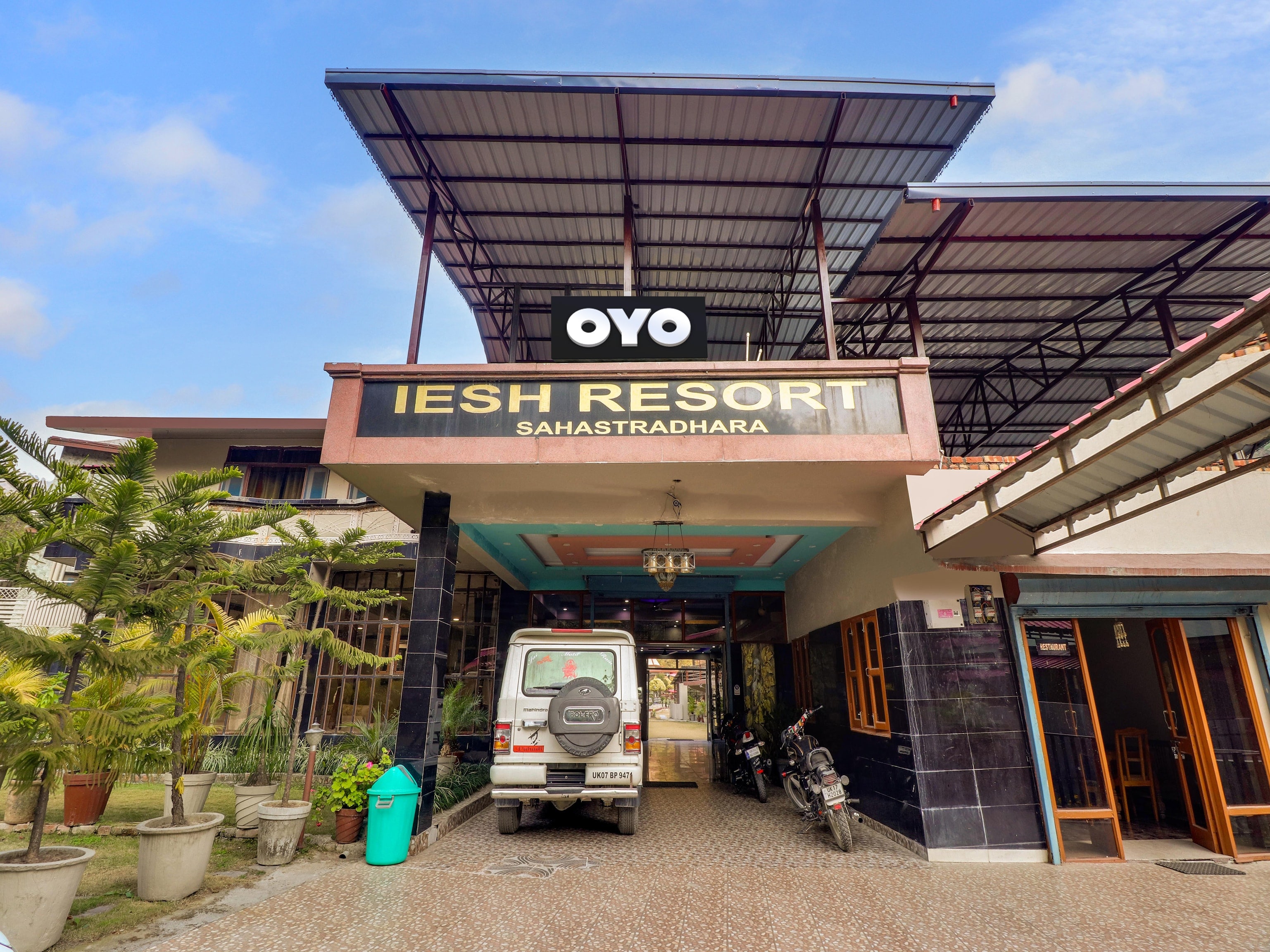 Collection O Iesh Resort - Tap to explore photos