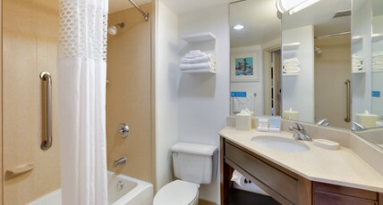 Hampton Inn Los Angeles/Carson Room Type - 1KING W SOFABED NONSMOKING