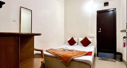 NEW HOTEL RHINO Room Type - Double Bed Non-AC