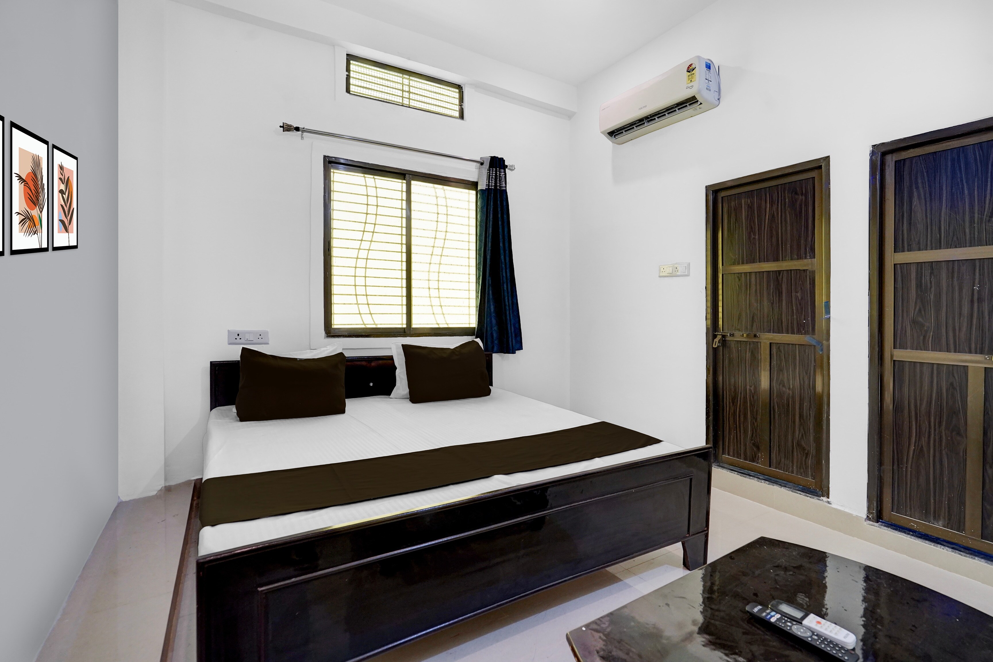 SPOT ON Aarya Guest House - Tap to explore photos