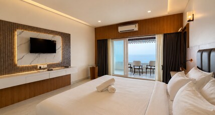 VENGA SEACLIFF RESORT Room Type - Sea view Premium Room with Balcony