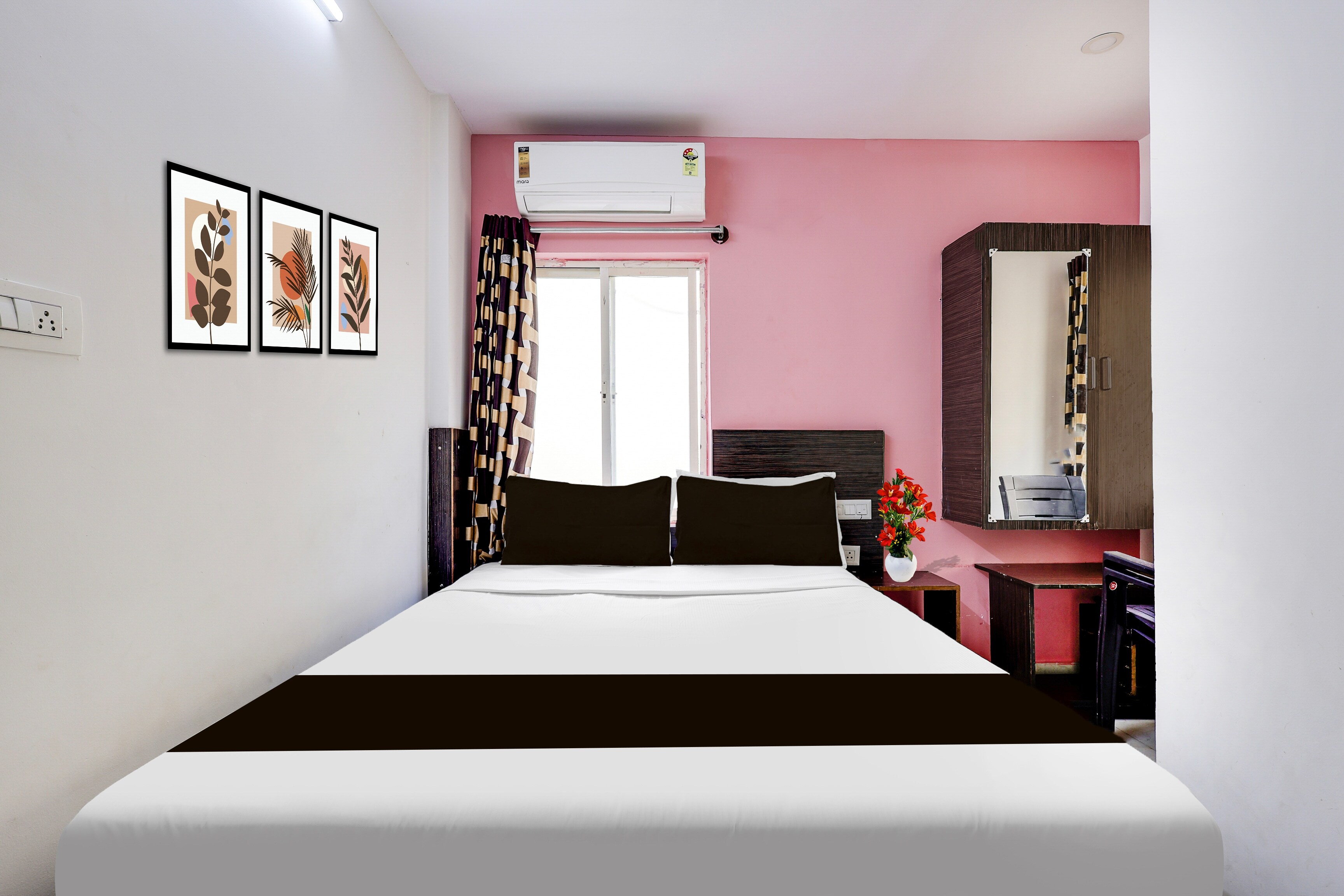 Super Hotel O Guntur - Tap to explore photos
