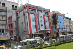 Hotel Preethi Palace