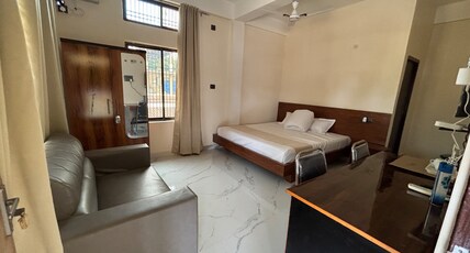 HOTEL MAYUR Room Type - EXECUTIVE ROOM
