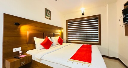 Hotel City Palace Residency Room Type - Deluxe Non Ac