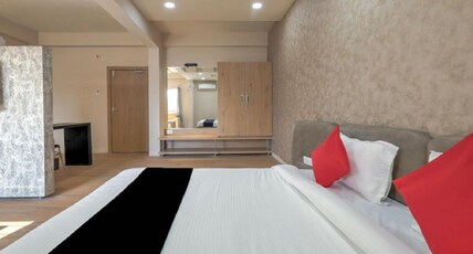 Hotel Shree Meghdootam Room Type - Executive