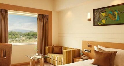 Lemon Tree Premier Delhi Airport Room Type - Superior Twin Room