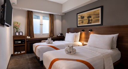 Hotel J4 Kuta Legian Room Type - Superior Room