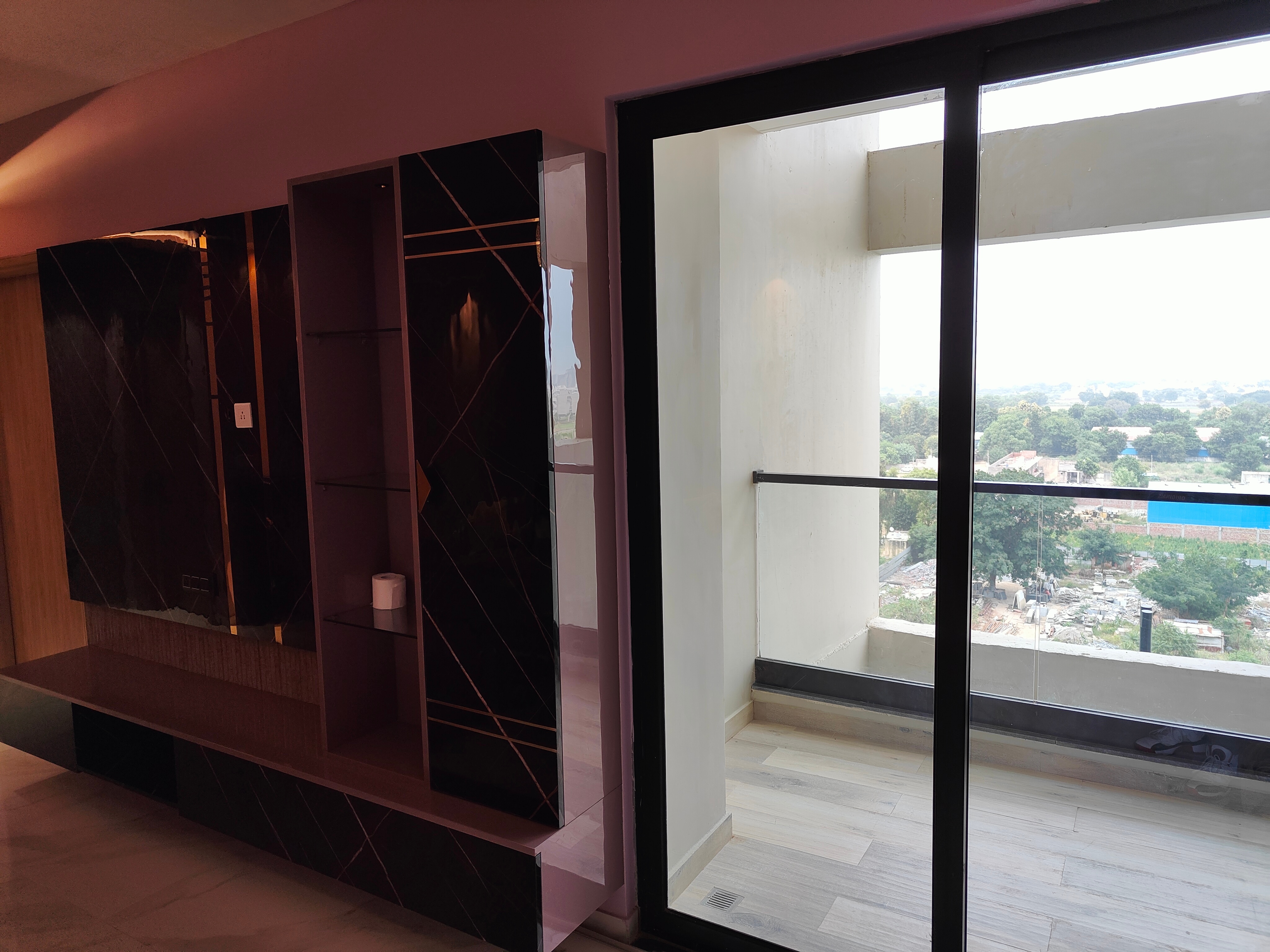 M3m skywalk - Tap to explore photos