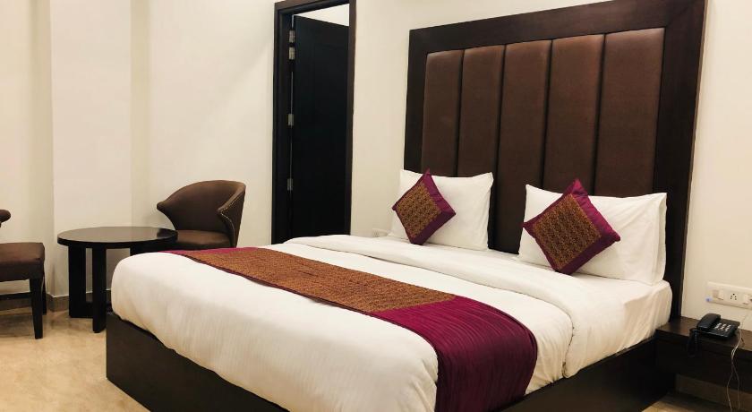 HOTEL ROYAL PALACE, HAPUR - Tap to explore photos