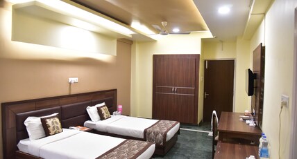Hotel Gomti Room Type - AC Deluxe