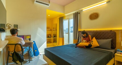 The Hosteller Bangalore, Indiranagar Room Type - Superior Double Room with Balcony