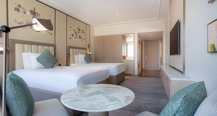 Signia by Hilton Amman Room Type - TWO DBL BDS CLUB SIGNIA RM