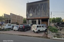 R N HOTEL