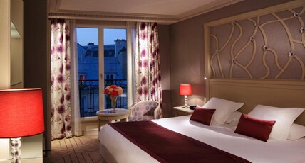 Hotel Rochester Champs Elysees Room Type - Classic Room 2 Adult