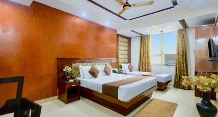 Hotel Shivdev, near New Delhi Railway Station & City Centre Room Type - Triple Bed Room
