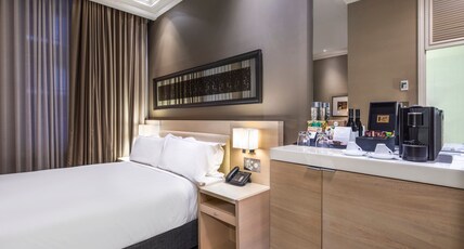 InterContinental Melbourne The Rialto Room Type - 1 King Classic