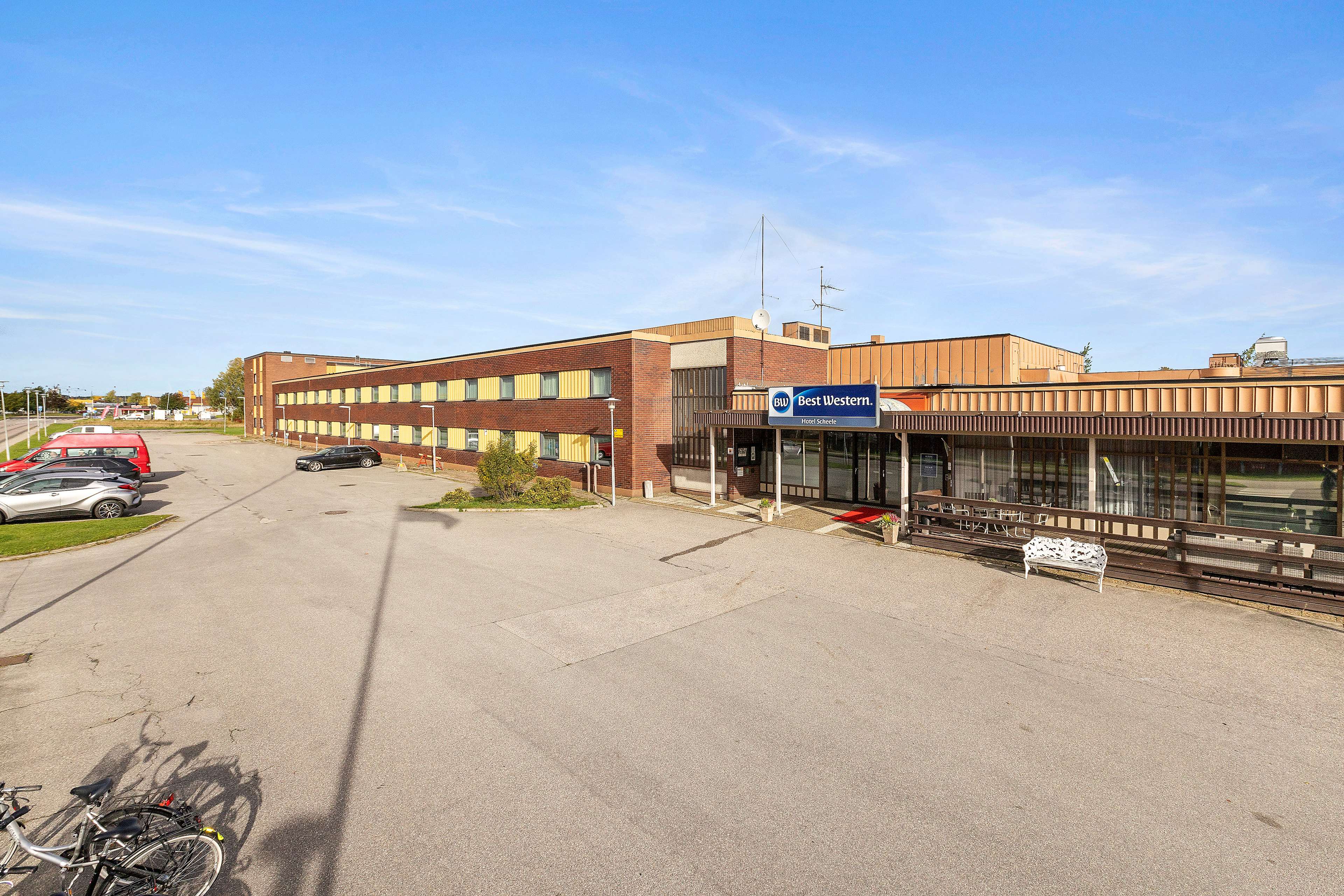 Best Western Hotel Scheele - Tap to explore photos