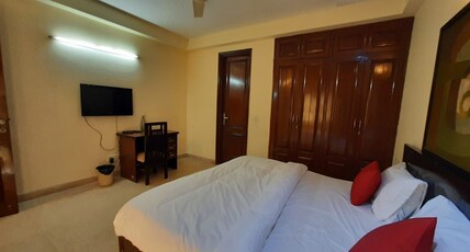 Tkoncept Stays D38 | Rooms with Wi-Fi Room Type - Deluxe Room
