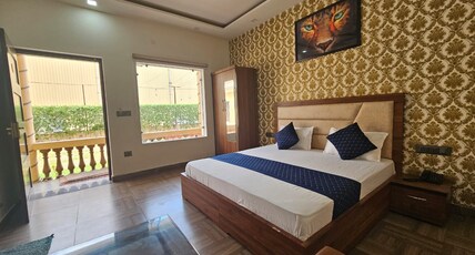 THE SINGHASAN JIND Room Type - Standard Room