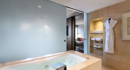 Hilton Sydney Room Type - JUNIOR SUITE