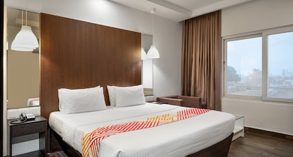 Ginger Kochi MG Road Room Type - Luxe Queen Room Ginger Kochi MG Road Room Type - Luxe Queen Room