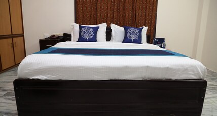 Sudha Grand Guestinn Room Type - Luxury Room