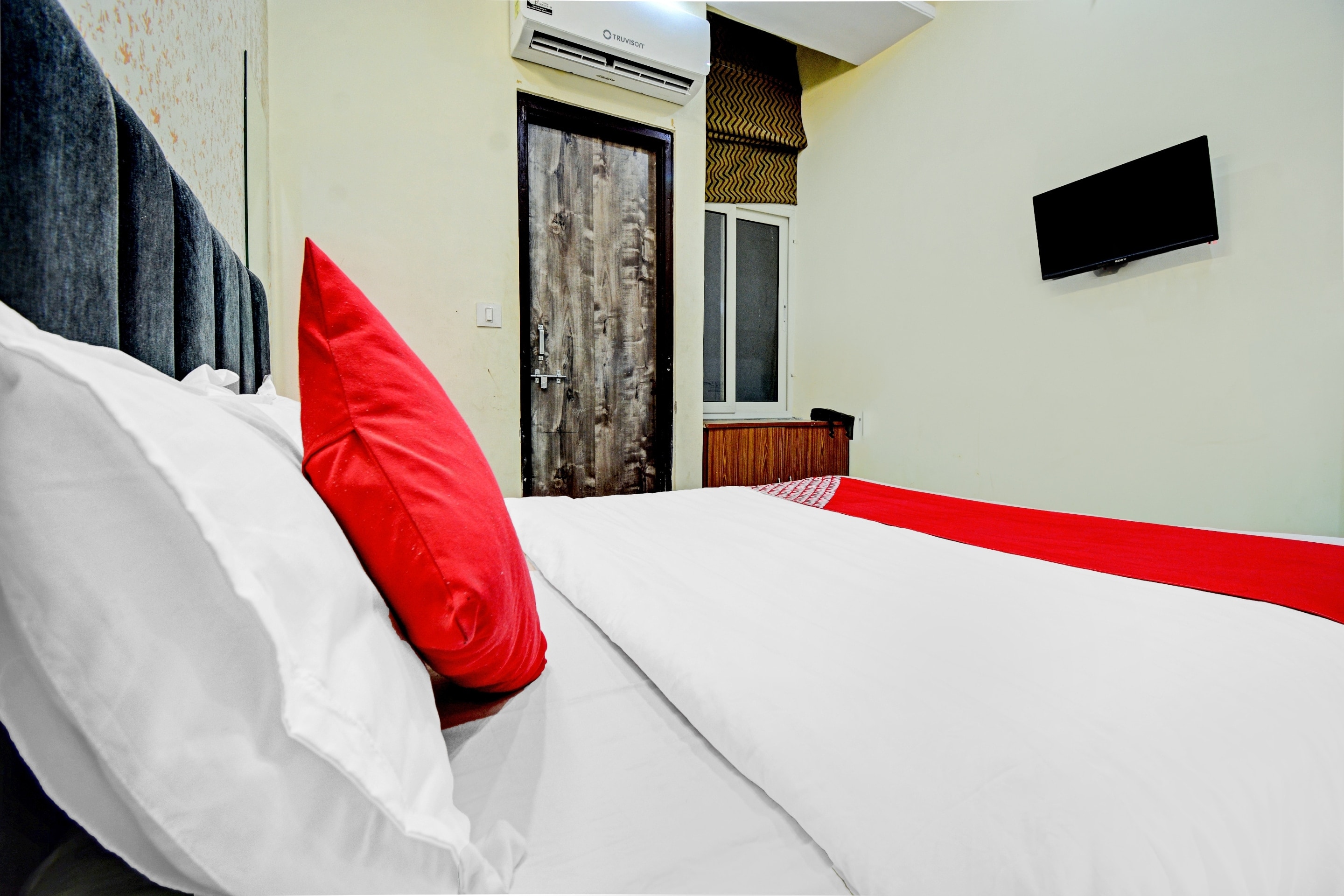 Hotel O My Stay Retreat - Tap to explore photos