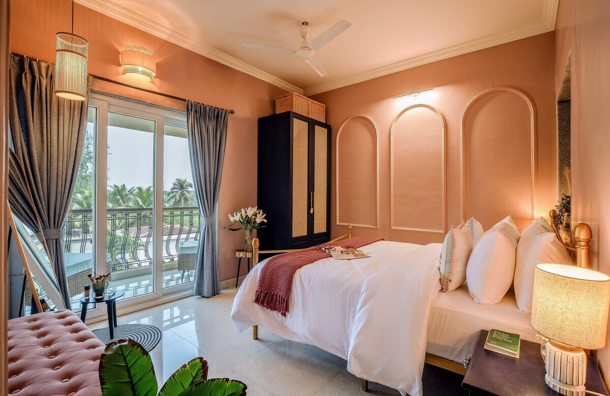 Casa Superfly-2BDR Entire home, Private Rooftop Jacuzzi & Deck - Tap to explore photos
