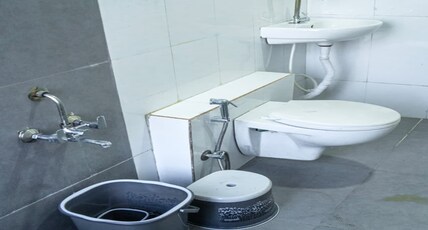 HOTEL VISHWAVEER INN Room Type - Family AC Room 4 PAX-2 King Beds