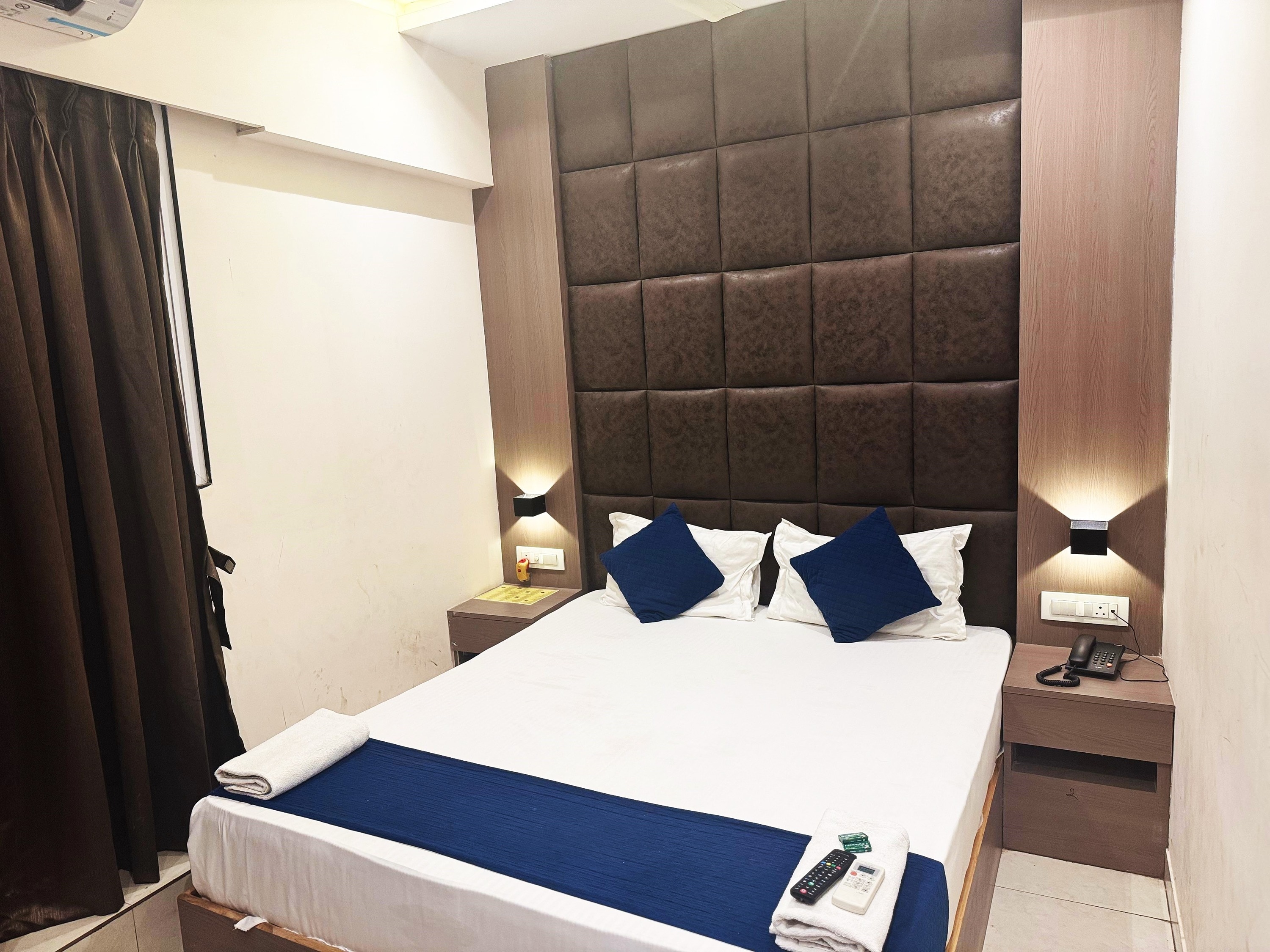 Hotel Sahara Residency - Tap to explore photos