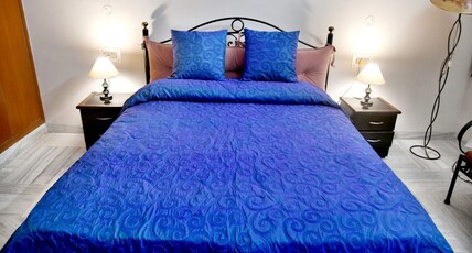 Peacefull Homestay Room Type - Queen Cozy Room