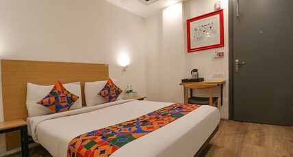 Hotel The Chaitanyas Rohini Room Type - Deluxe Room with wifi & Parking