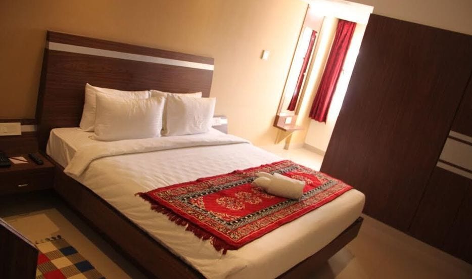 CCC PepperMint - Tap to explore photos