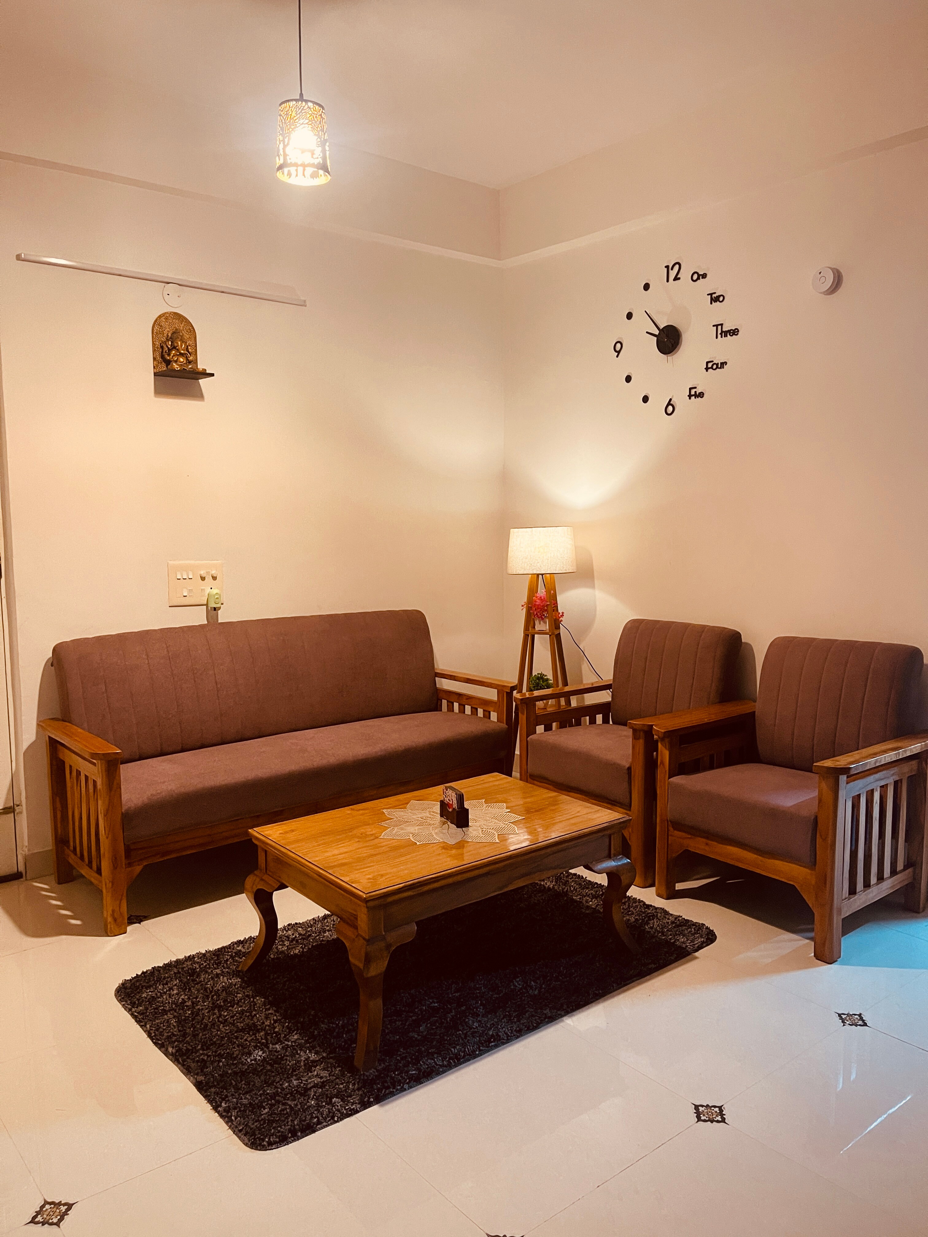 Ra3sheesh Abode Comfort Connectivity and Charm - Tap to explore photos