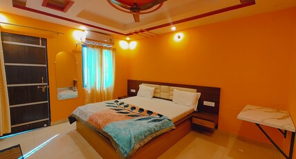 New Raghukul Loung Room Type - Deluxe Room with balcony