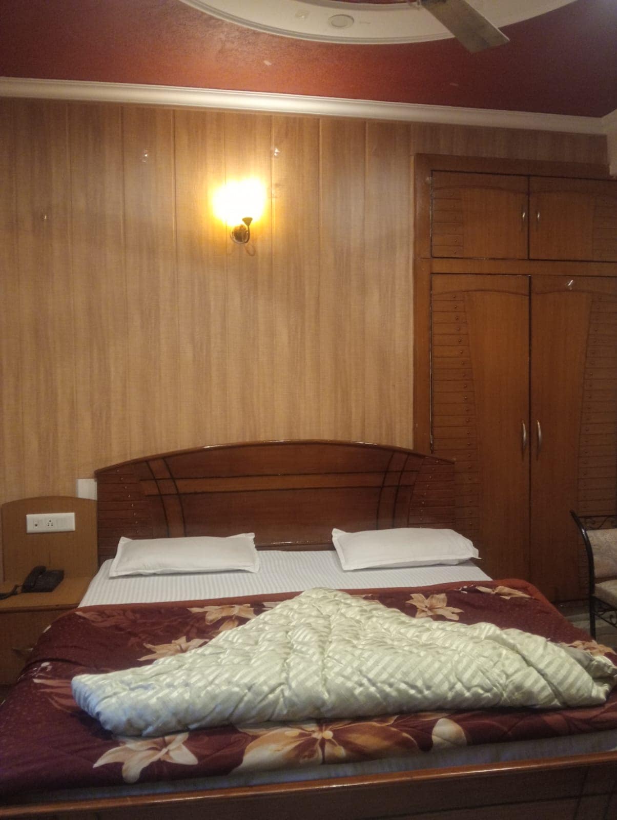 Hotel Anmol - Tap to explore photos