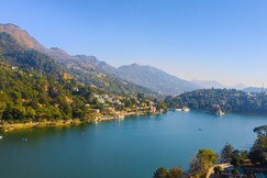 Bhimtal Lakeview Cottage